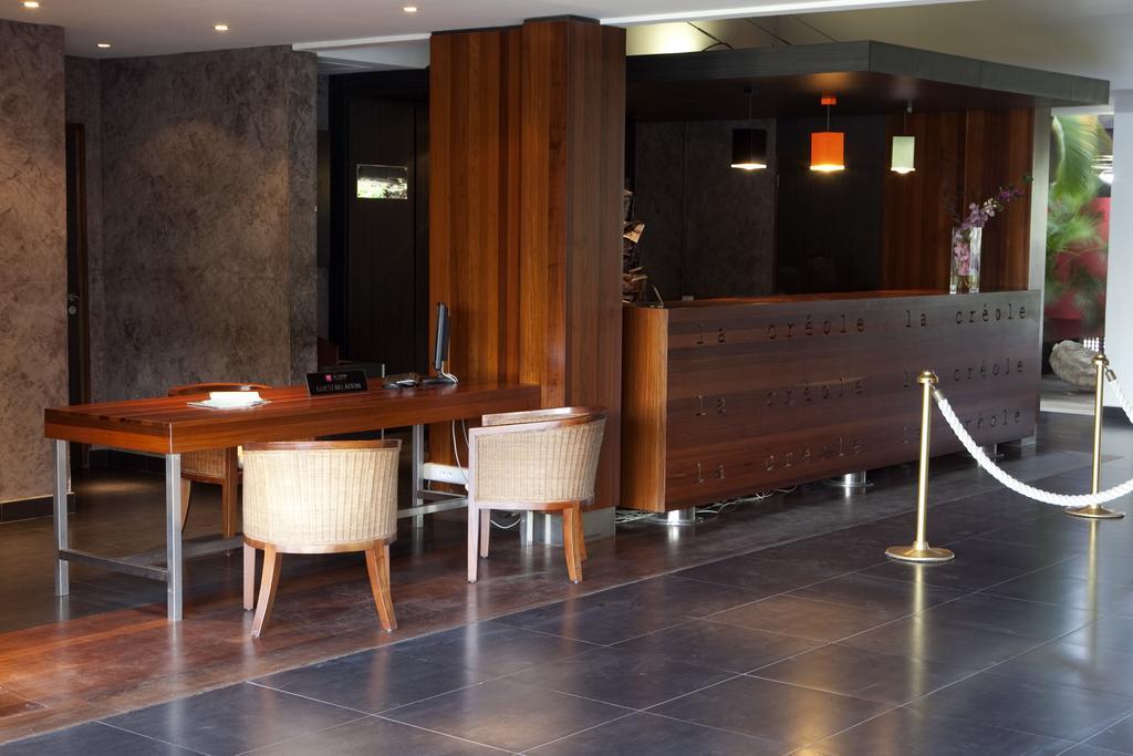 Mahogany Hotel Residence & Spa 르 고지에 외부 사진